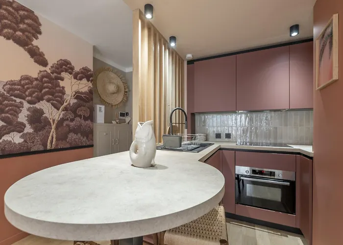 Host Lively Lejlighed Cannes